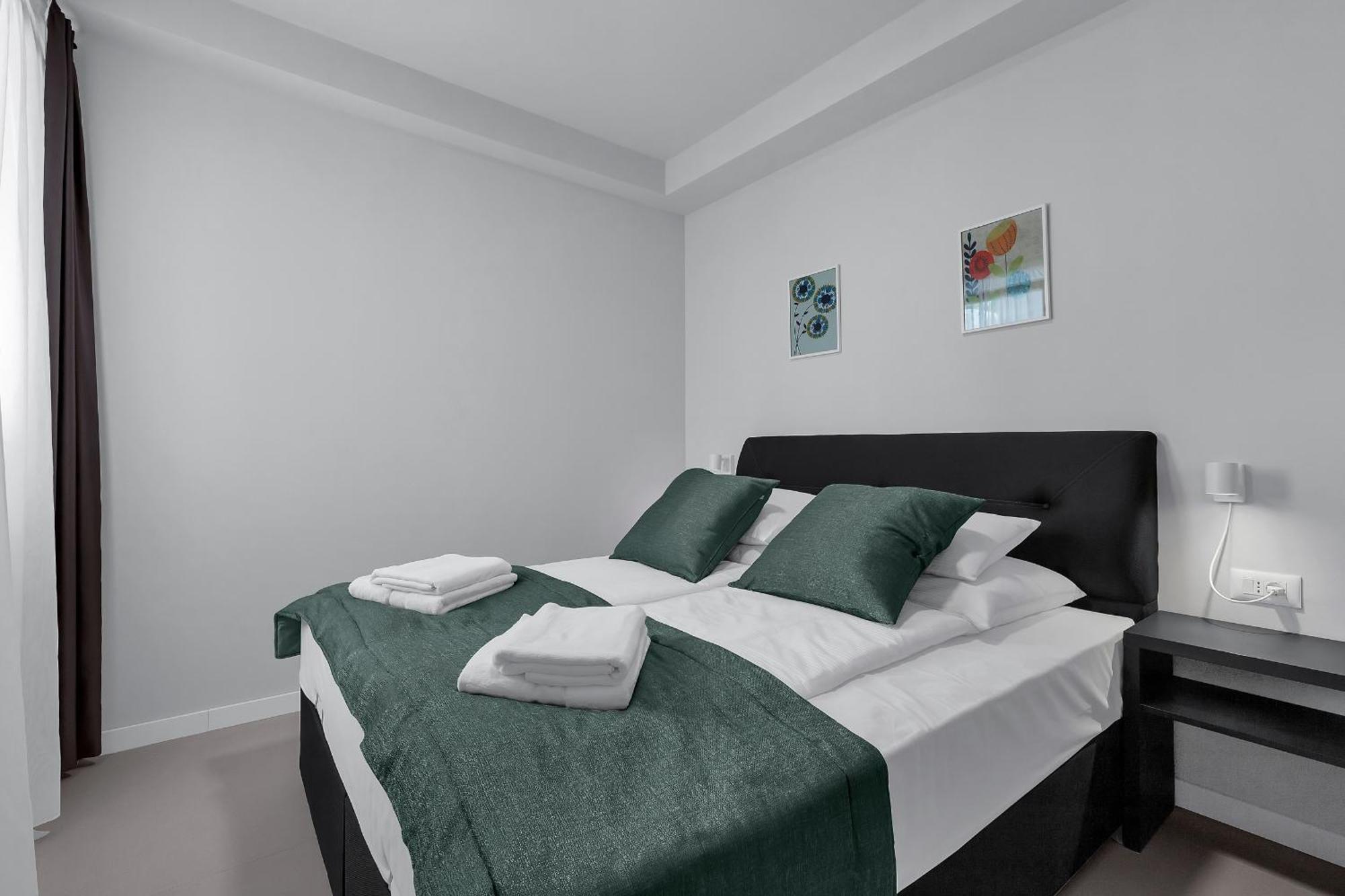 Dinora Exclusive Apartments マカルスカ エクステリア 写真